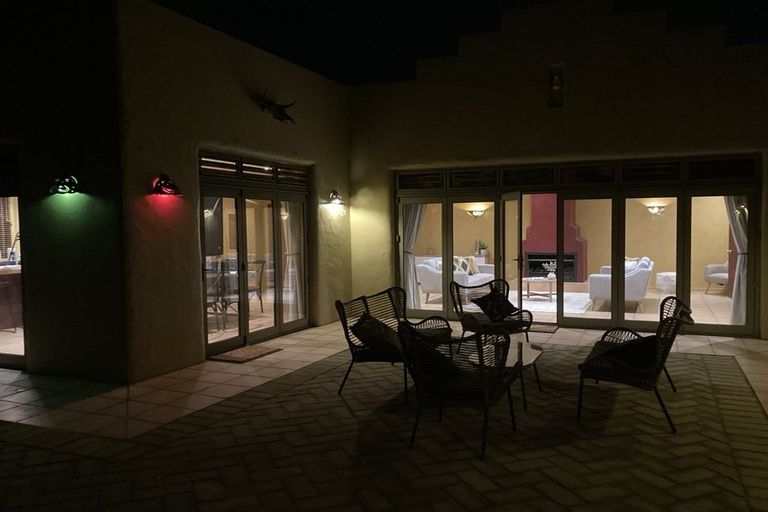 Photo of property in 21 Amoka Crescent, Parklands, Christchurch, 8083