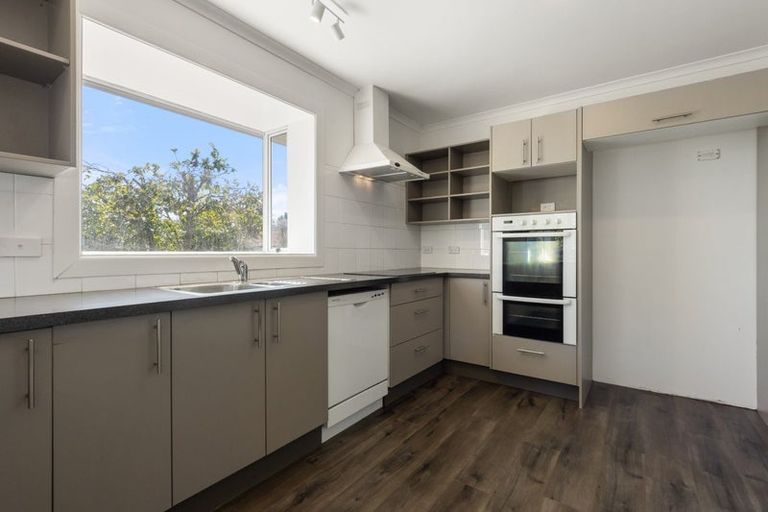 Photo of property in 22 Kawau Crescent, Bromley, Christchurch, 8062