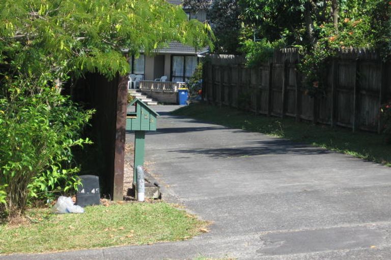 Photo of property in 123 Oaktree Avenue, Browns Bay, Auckland, 0630