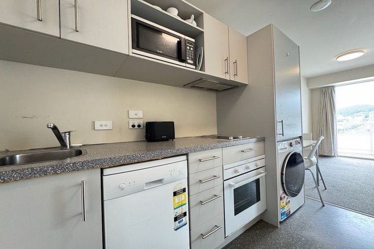 Photo of property in The Peak Apartments, 1001/170 Taranaki Street, Te Aro, Wellington, 6011