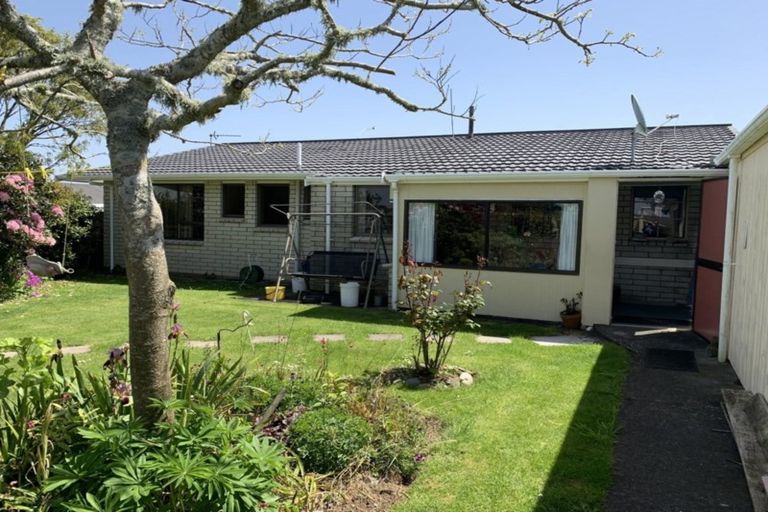 Photo of property in 16 Margaret Street, Stratford, 4332