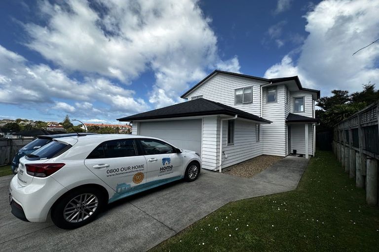 Photo of property in 29 Maylee Crescent, Gulf Harbour, Whangaparaoa, 0930