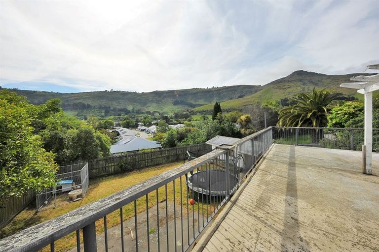 Photo of property in 19 Flinders Road, Heathcote Valley, Christchurch, 8022