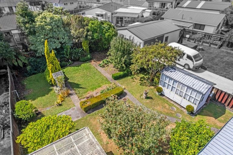 Photo of property in 52 Shakespeare Avenue, Trentham, Upper Hutt, 5018