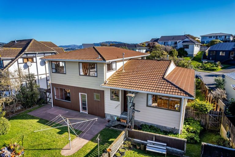 Photo of property in 8 Tregony Place, Camborne, Porirua, 5026