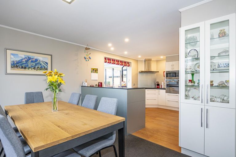 Photo of property in 9 Campbell Street, Geraldine, 7930