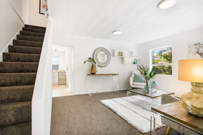 Photo of property in 7/23 Inverness Road, Browns Bay, Auckland, 0630