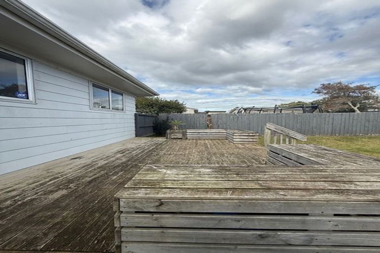 Photo of property in 7 Yearsley Place, Manurewa, Auckland, 2102