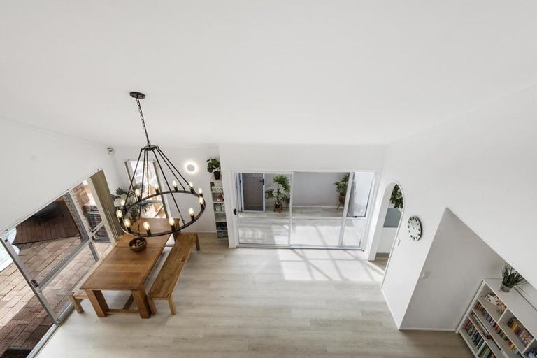 Photo of property in 8 Burn-murdoch Street, St Andrews, Hamilton, 3200