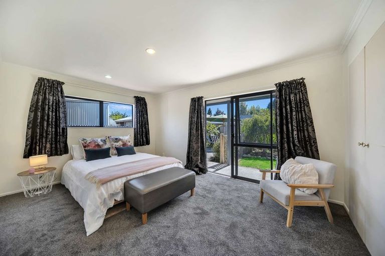 Photo of property in 5 Tom Plato Drive, Te Anau, 9600