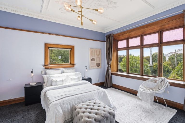 Photo of property in 104 Neidpath Road, Mornington, Dunedin, 9011