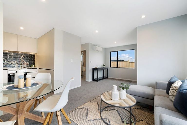 Photo of property in 19 Paihere Street, Huapai, Kumeu, 0810