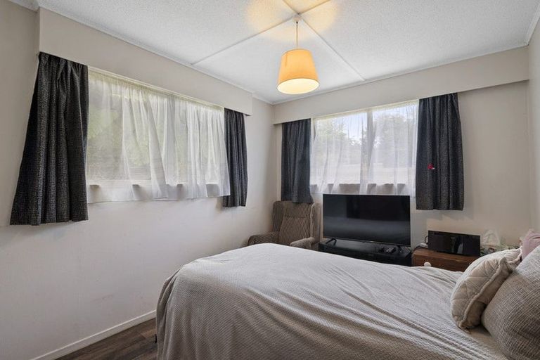 Photo of property in 7a Waterloo Place, Westown, New Plymouth, 4310