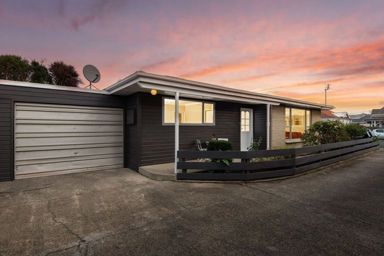 Photo of property in 37a Queens Drive, Saint Kilda, Dunedin, 9012