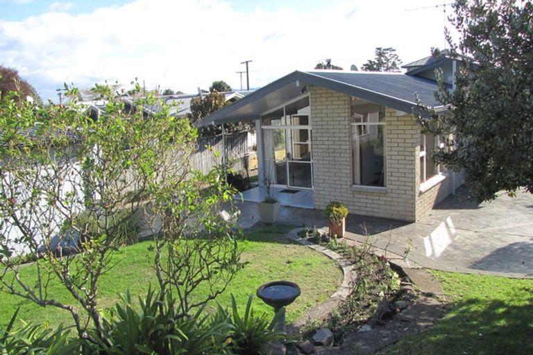 Photo of property in 27 Winter Street, Mangapapa, Gisborne, 4010