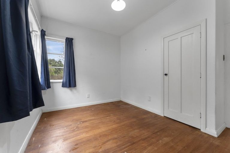 Photo of property in 4 Nathan Place, West End, Palmerston North, 4412