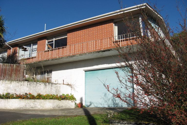 Photo of property in 37 Brownville Crescent, Maori Hill, Dunedin, 9010