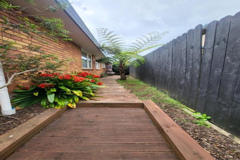 Photo of property in 63b Stratford Road, Manurewa, Auckland, 2105