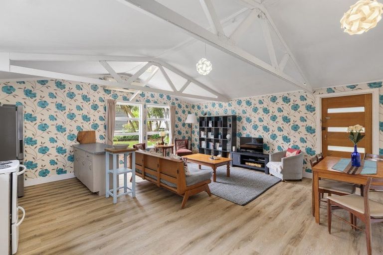 Photo of property in 72 Oneriri Road, Kaiwaka, 0573