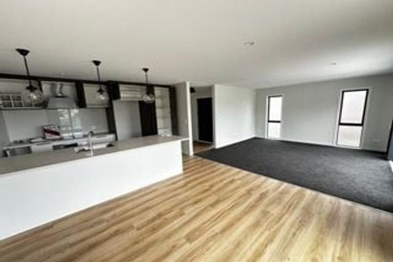 Photo of property in 56a Westmeath Street, Waitangirua, Porirua, 5024