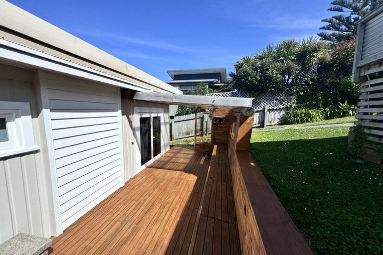 Photo of property in 54 Gordon Road, Plimmerton, Porirua, 5026
