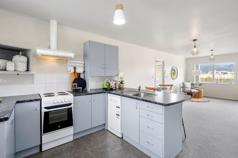 Photo of property in 5 Cobble Lane, Morningside, Whangarei, 0110