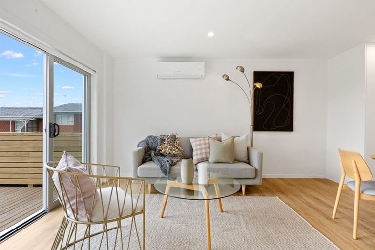 Photo of property in 3/43 Rimu Street, New Lynn, Auckland, 0600