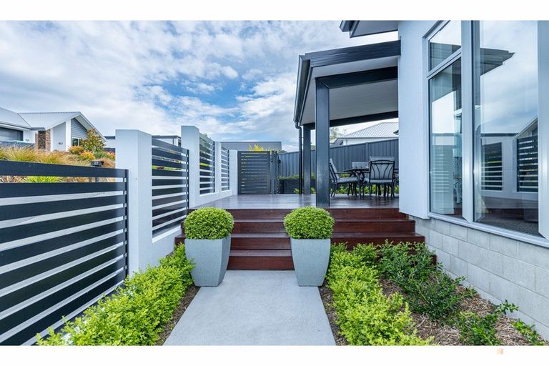 Photo of property in 28 Meadowstone Street, Gleniti, Timaru, 7910