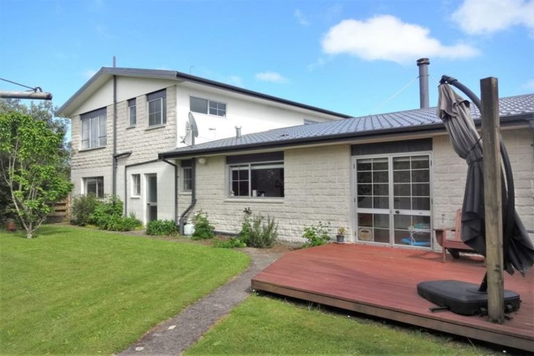 Photo of property in 11 Cape Road, Mangere, Auckland, 2022