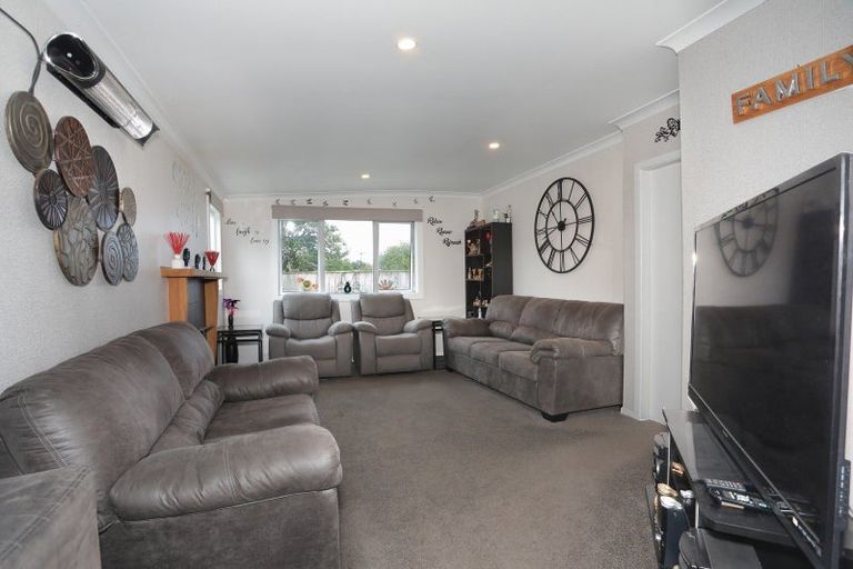 Photo of property in 26 Kuku Street, Tangimoana, 4822