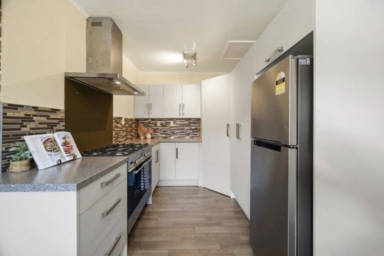 Photo of property in 35 Reeve Road, Owhata, Rotorua, 3010