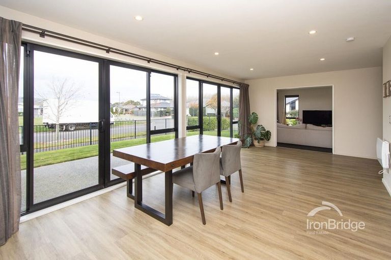 Photo of property in 16 David Buist Crescent, Halswell, Christchurch, 8025
