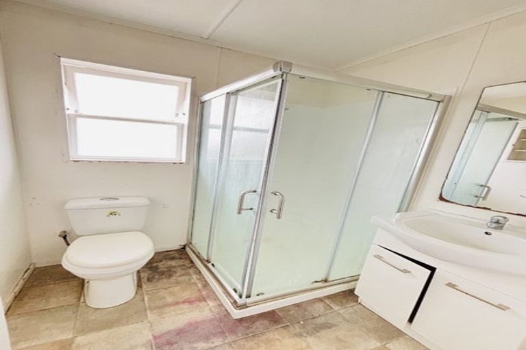 Photo of property in 18 Crown Crescent, Otara, Auckland, 2023