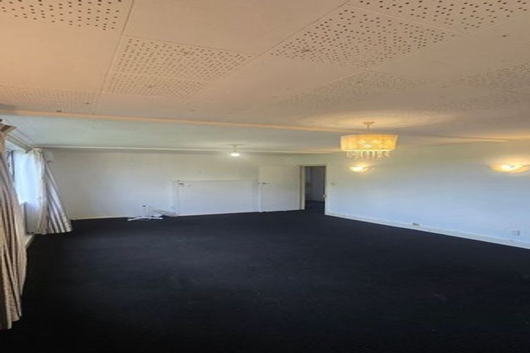 Photo of property in 33 Croydon Street, Karori, Wellington, 6012