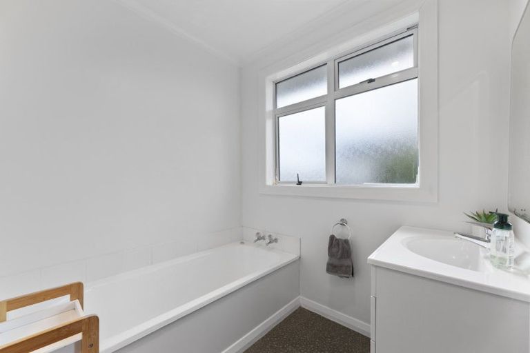 Photo of property in 28 Lanark Street, Mosgiel, 9024