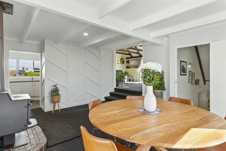 Photo of property in 13 Walton Road, Paraparaumu Beach, Paraparaumu, 5032