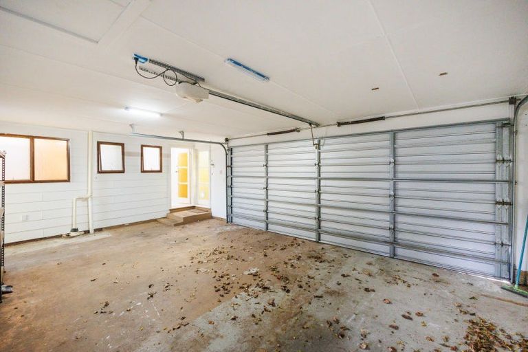 Photo of property in 25 Haast Place, Awapuni, Palmerston North, 4412