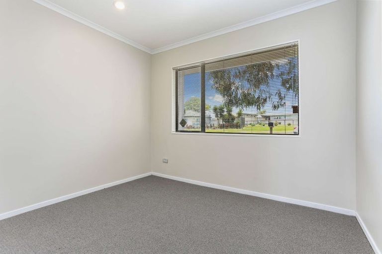 Photo of property in 12 Bicknell Road, Favona, Auckland, 2024