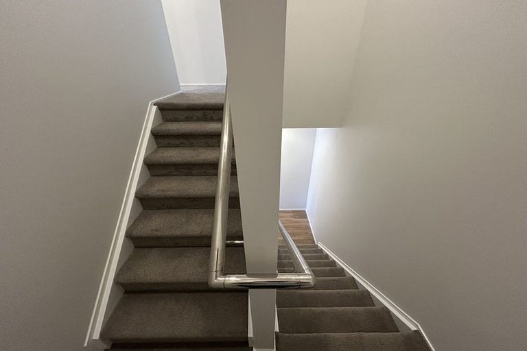 Photo of property in 13/18 Karengo Street, Long Bay, Auckland, 0630