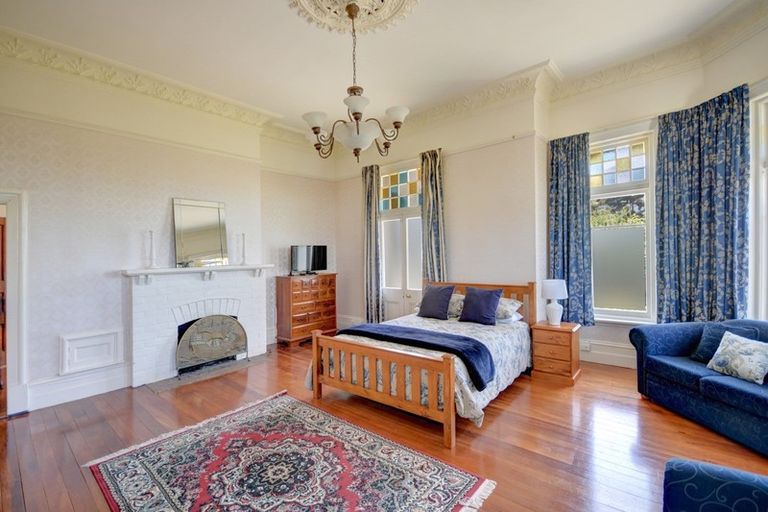 Photo of property in Claremont House, 24 Melrose Street, Roslyn, Dunedin, 9010