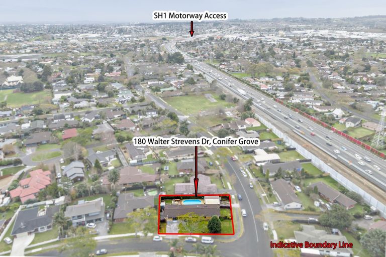 Photo of property in 180 Walter Strevens Drive, Conifer Grove, Takanini, 2112