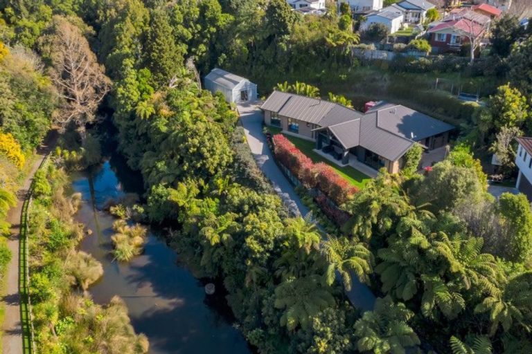 Photo of property in 3c Azalea Place, Brooklands, New Plymouth, 4310