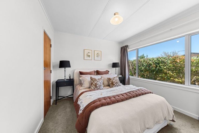 Photo of property in 43a Wallace Place, Westown, New Plymouth, 4310