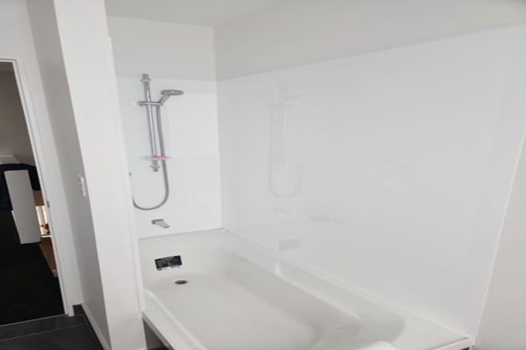 Photo of property in 17/80 Seatoun Heights Road, Seatoun, Wellington, 6022