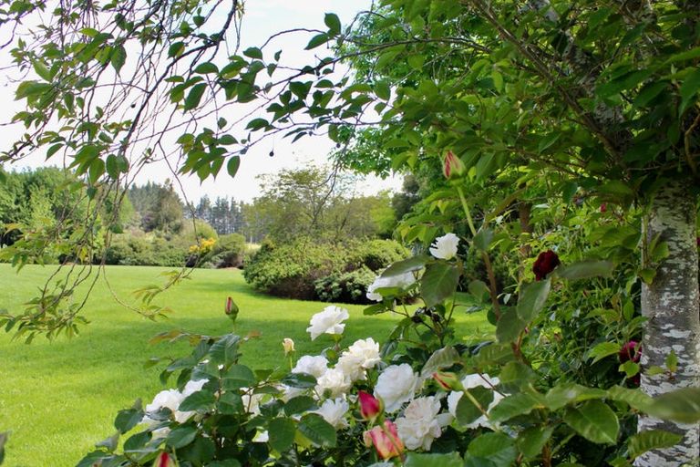 Photo of property in 178 Round Hill Road, Loburn, Rangiora, 7472