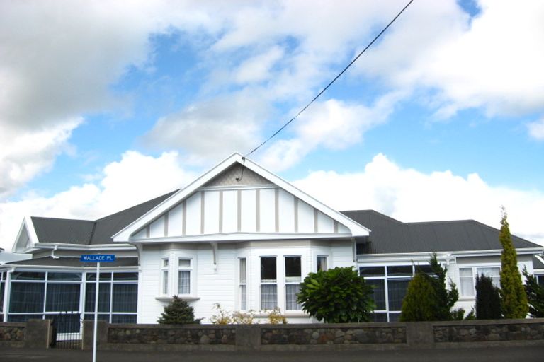 Photo of property in 23 Wallace Place, Westown, New Plymouth, 4310