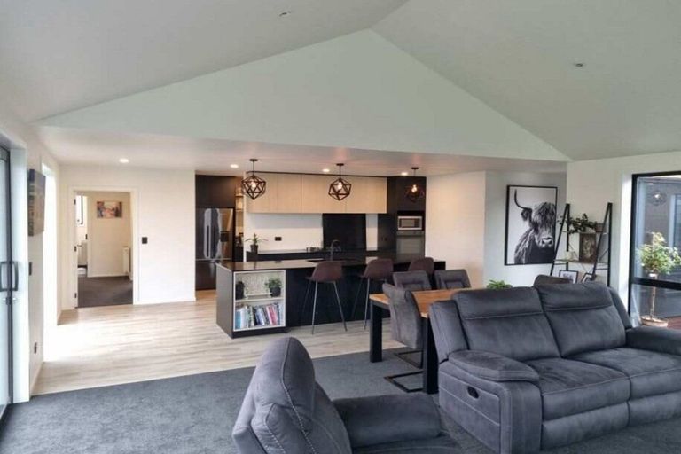 Photo of property in 3 Eureka Street, Wanaka, 9305