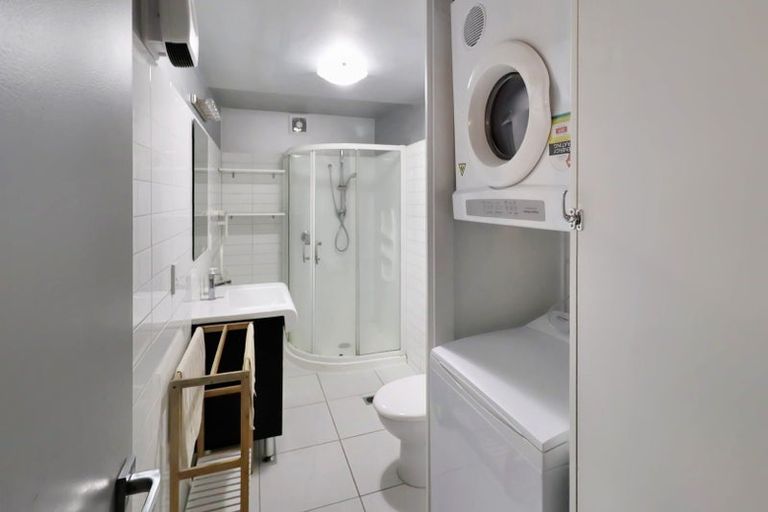 Photo of property in 6/8b Lipman Street, Mount Victoria, Wellington, 6011