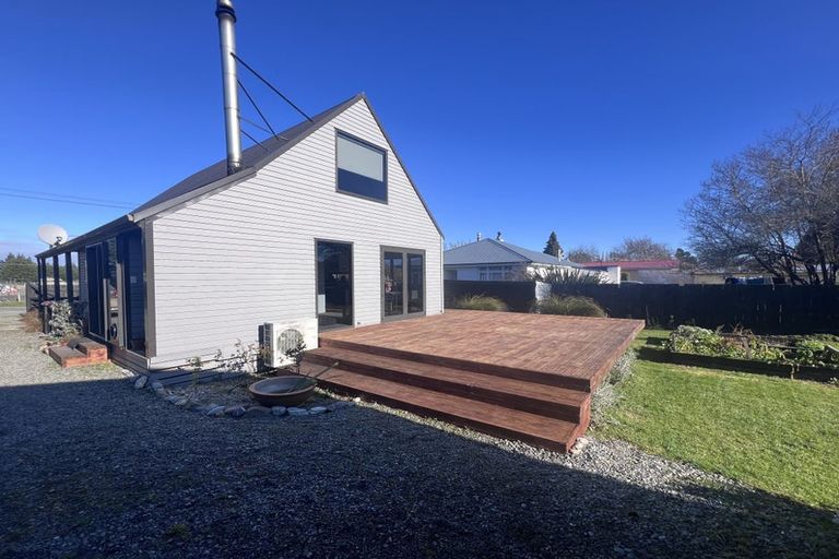 Photo of property in 15 Helena Street, Lumsden, 9730