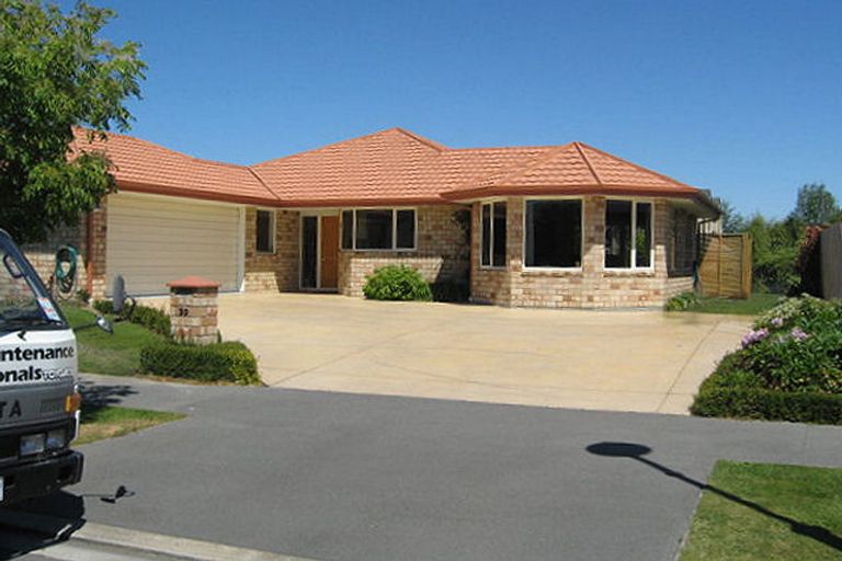 Photo of property in 30 Creedon Glen, Casebrook, Christchurch, 8051